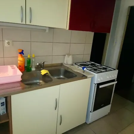 Anita, Apartman